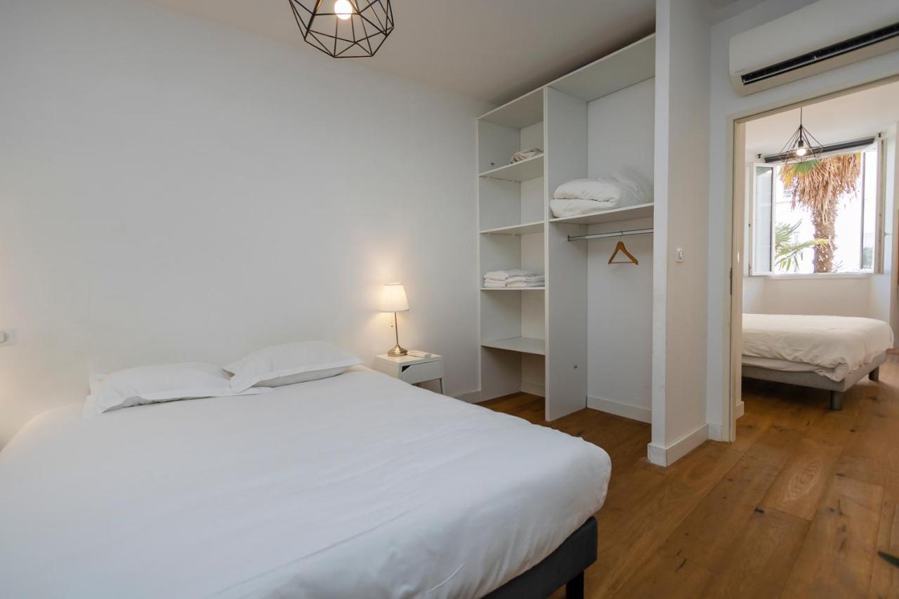Les Suites R Bonaparte - Appartements De Standing Au Coeur De La Vieille Ville Pietonne Ajaccio (Corsica) Exterior foto