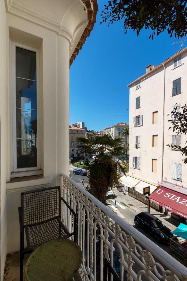 Les Suites R Bonaparte - Appartements De Standing Au Coeur De La Vieille Ville Pietonne Ajaccio (Corsica) Exterior foto