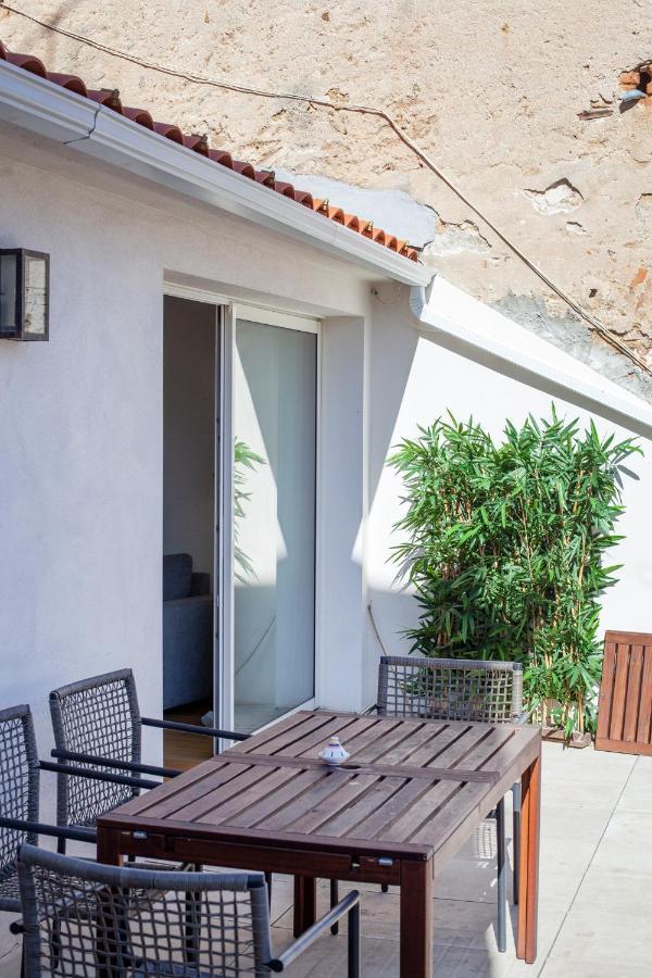 Les Suites R Bonaparte - Appartements De Standing Au Coeur De La Vieille Ville Pietonne Ajaccio (Corsica) Exterior foto